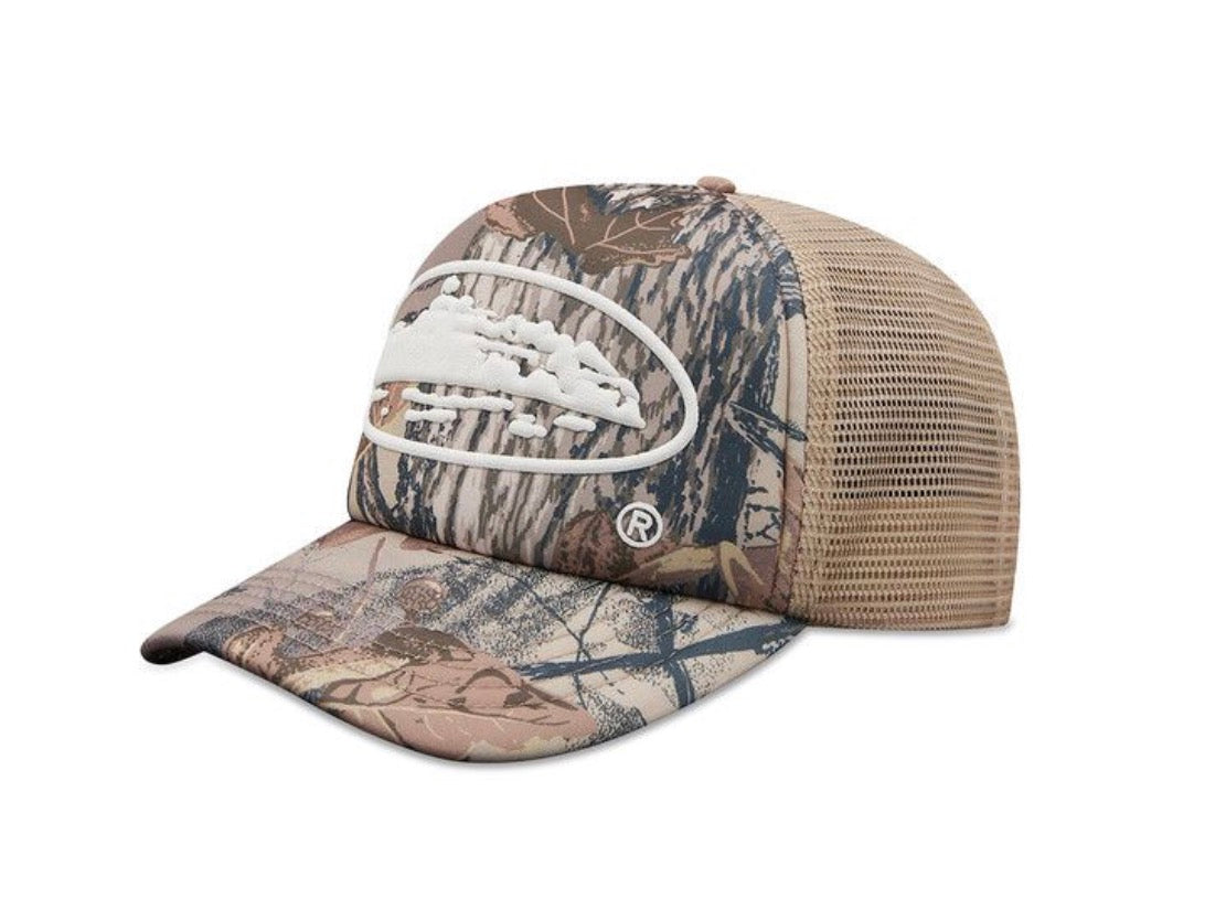 ISLAND PUFF PRINT TRUCKER HAT [FOREST CAMO]